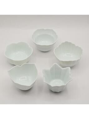 Vintage Japanese Porcelain Flower-Shaped Bowls